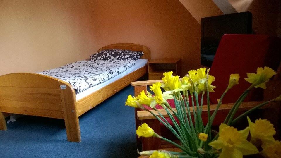Chrobry Hotel Szprotawa ภายนอก รูปภาพ
