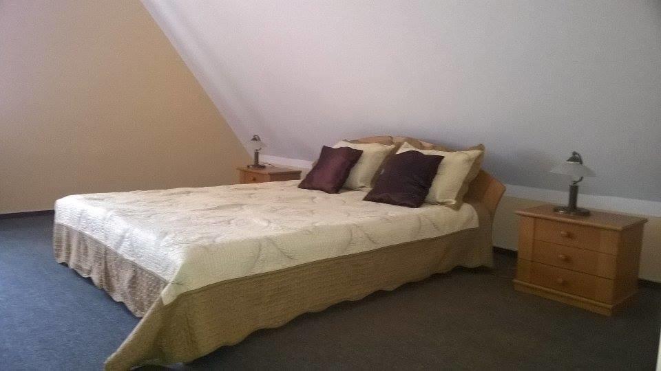 Chrobry Hotel Szprotawa ภายนอก รูปภาพ