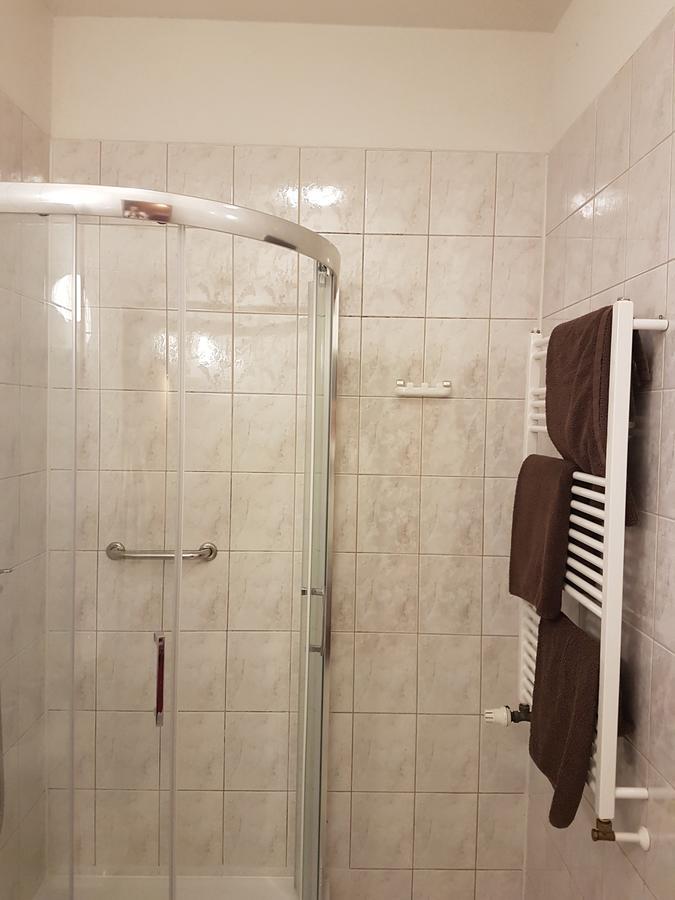 Chrobry Hotel Szprotawa ภายนอก รูปภาพ